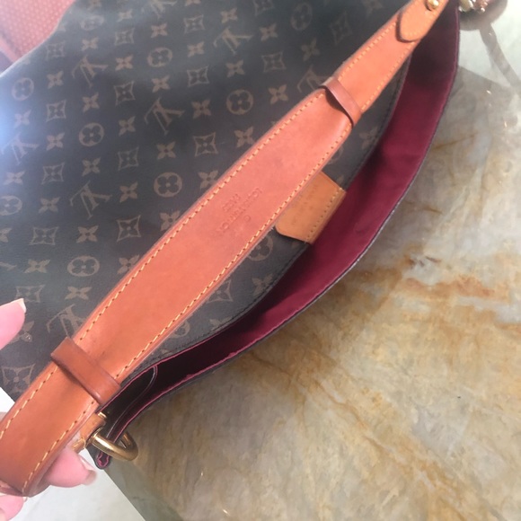 Louis Vuitton bag - Picture 2 of 6